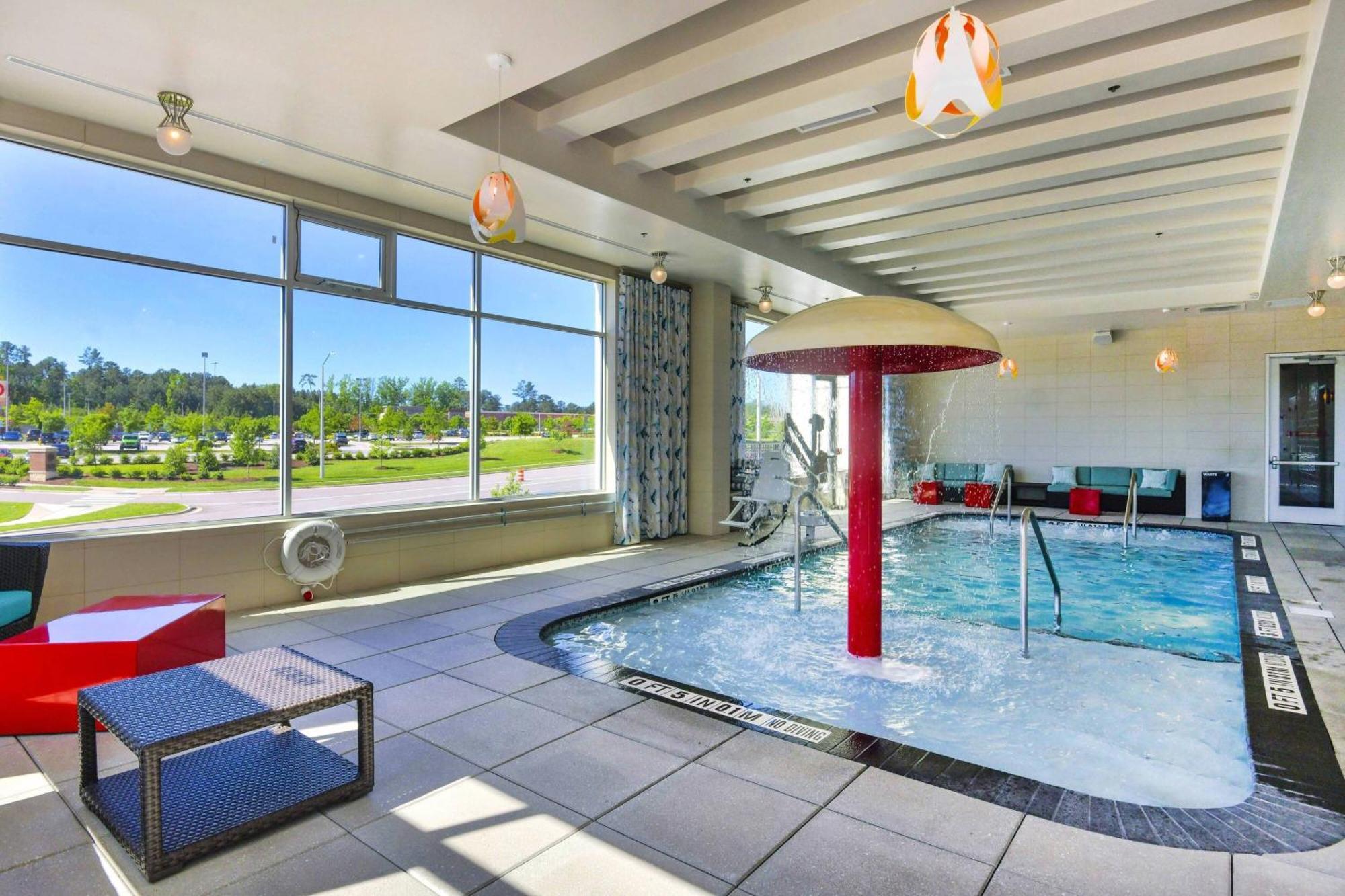 Courtyard By Marriott Raleigh Cary/Parkside Town Commons Hotel Luaran gambar